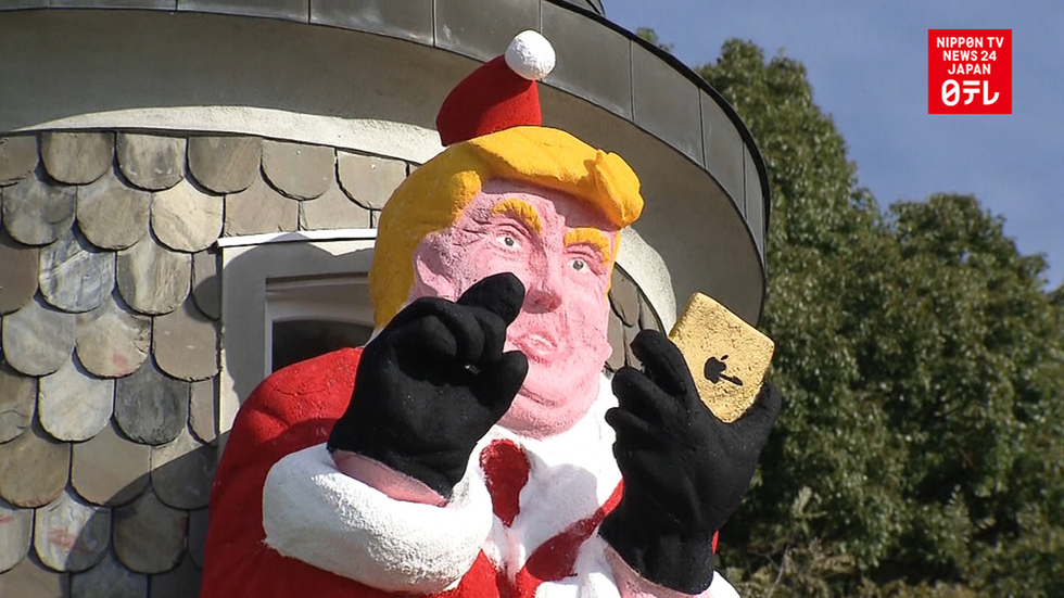 Santa Trump headlines annual parody