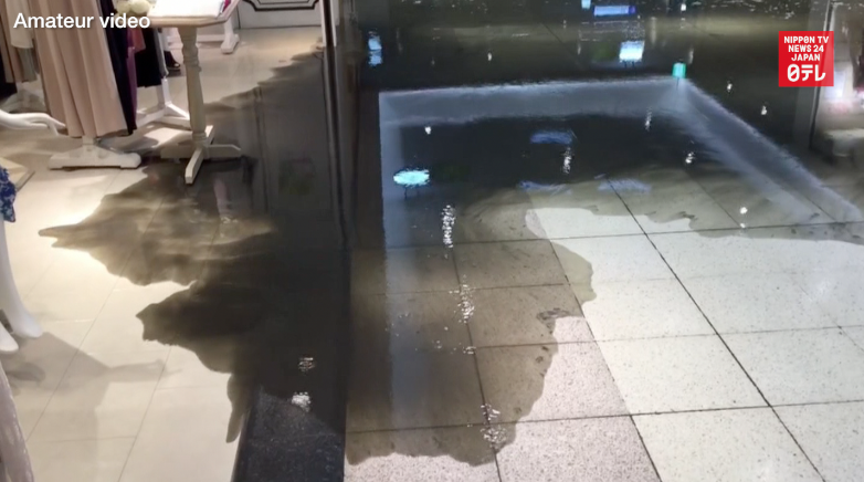 Sewage floods Shinjuku mall