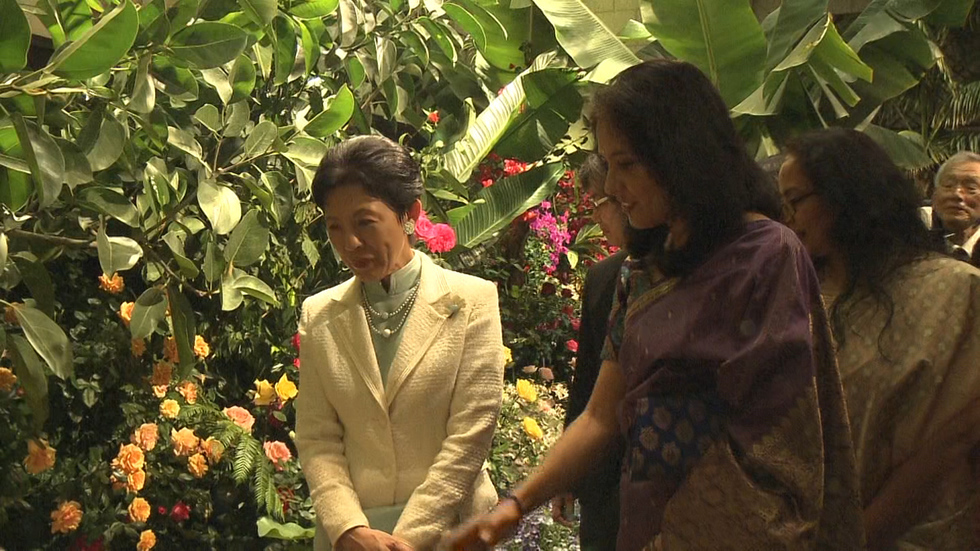 Ambassadors' wives host gardening fair in Tokyo