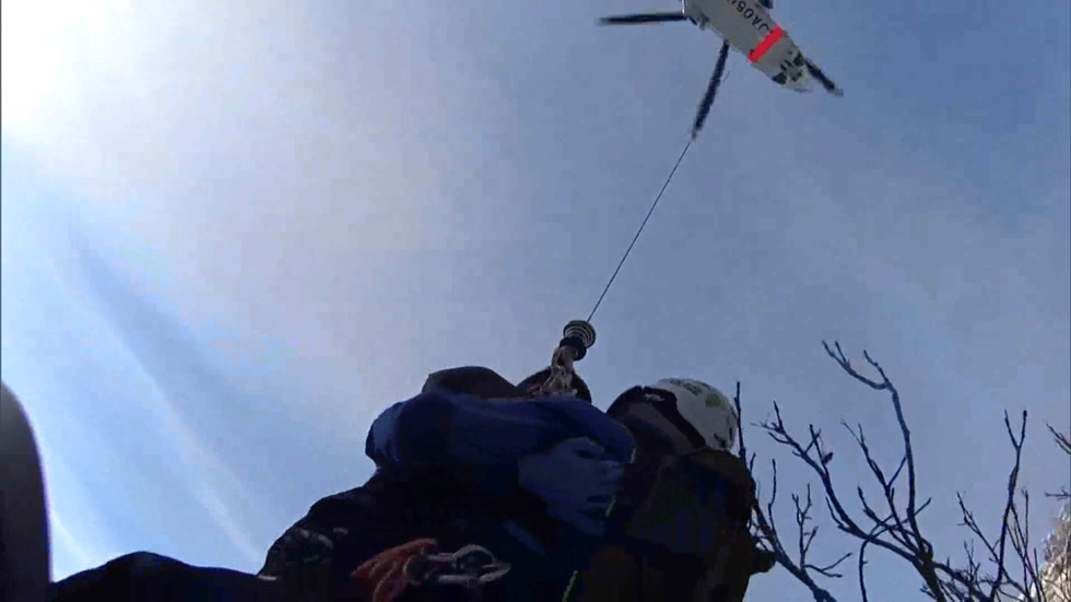 4 stranded climbers rescued by helicopter