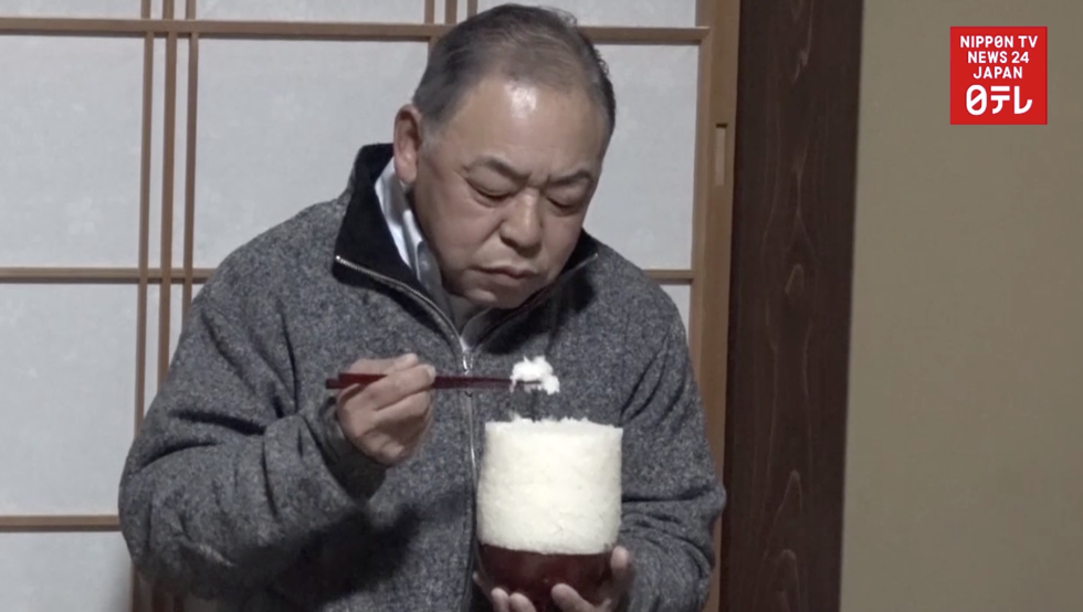 Rice-gorging ritual tests tummies