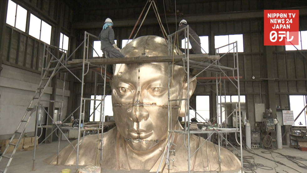Foundry building 20-meter tall Buddhist statue 