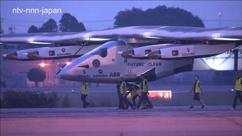 Solar Impulse 2 takeoff postponed