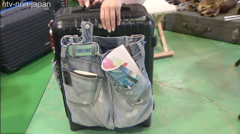 Japan's latest trend: customized suitcases 