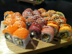 世界の驚きの寿司の数々をナビゲート