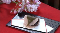 春の和菓子「桜餅」の葉っぱを食べる？食べない？