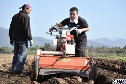 32-27.JPGのサムネール画像