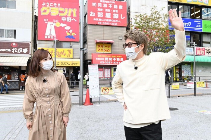 あの人にも こんな時代があったのか 芸能人や有名人のボンビー時代に住んでいた物件を探す新企画 ボンビールームツアー にロンブー淳 が登場 幸せ ボンビーガール 日本テレビ