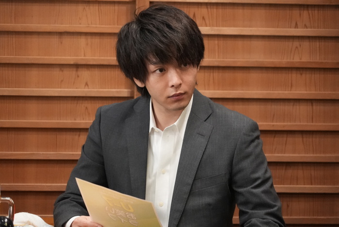 コントが始まる」楠木(中村倫也)の過去や、 マクベスへの熱い想いが