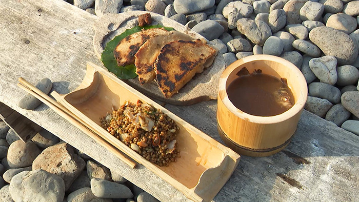 DASH島 ～アイランドキッチン＆手造り木造船の“舵輪