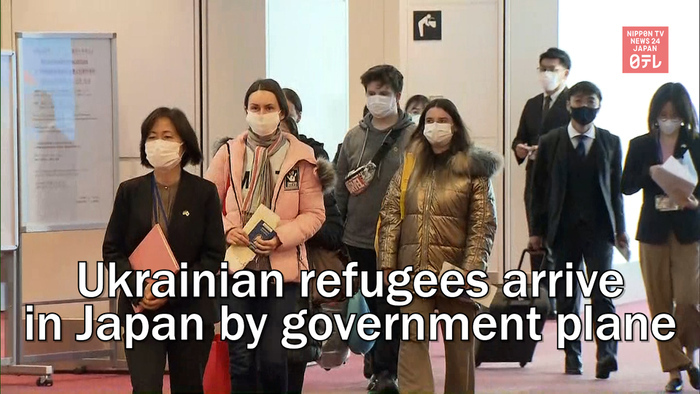 20 Ukrainian refugees arrive in Japan by government plane