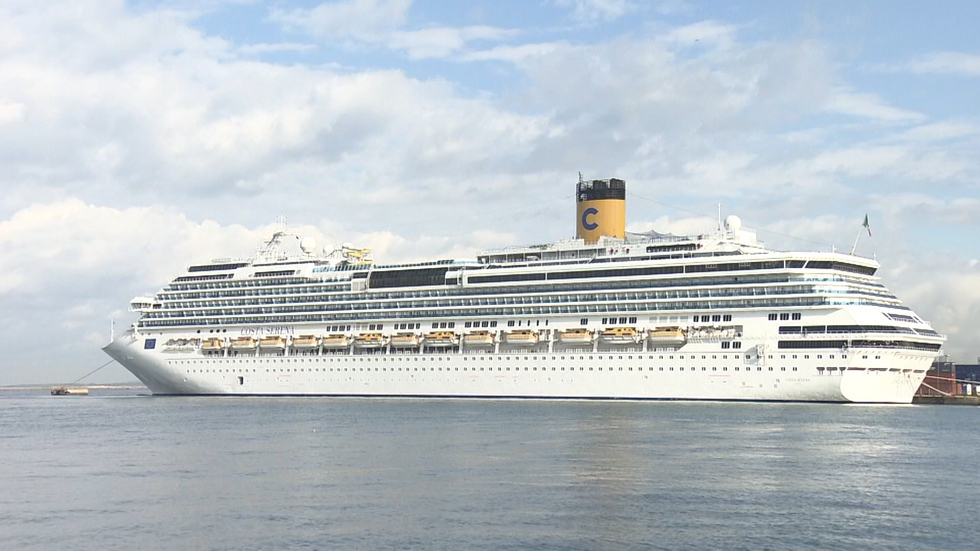 Japan achieves cruise ship visitor target