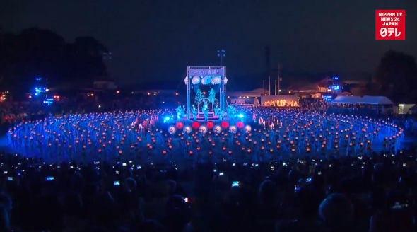 Lantern dancers illuminate the night