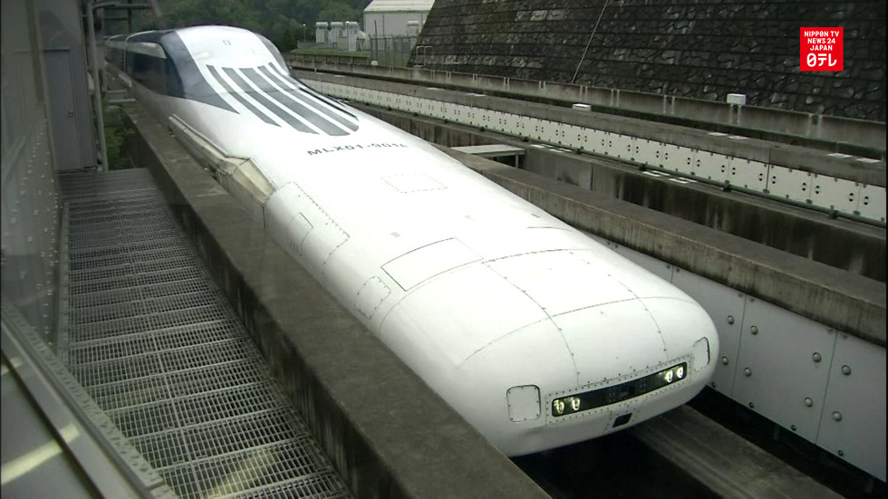 Japan's Cabinet OKs economic stimulus package