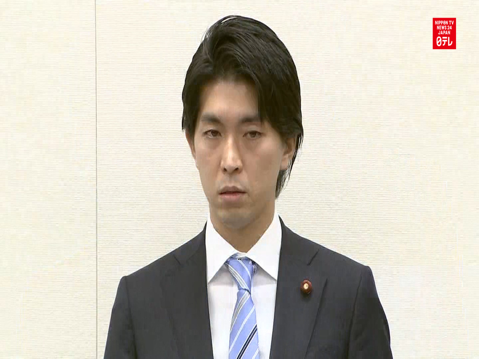 Paternity-leave lawmaker resigns over affair