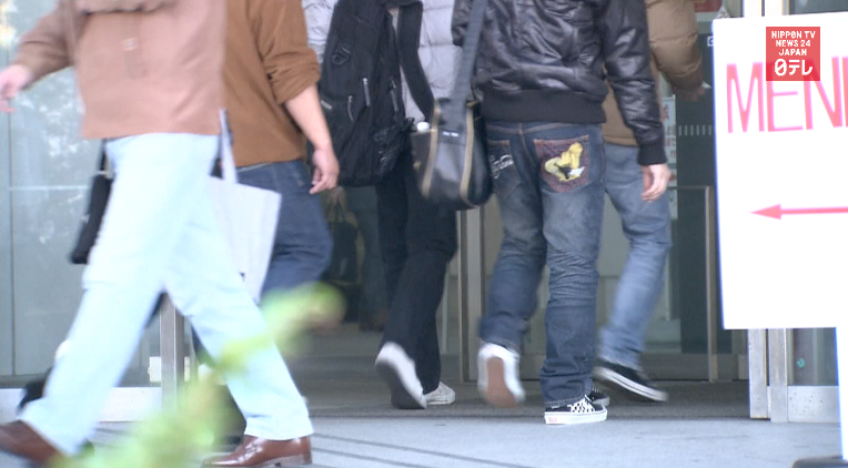 Immigration official falsified 150 visas