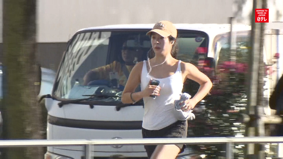 Balmy winter weather hits Japan