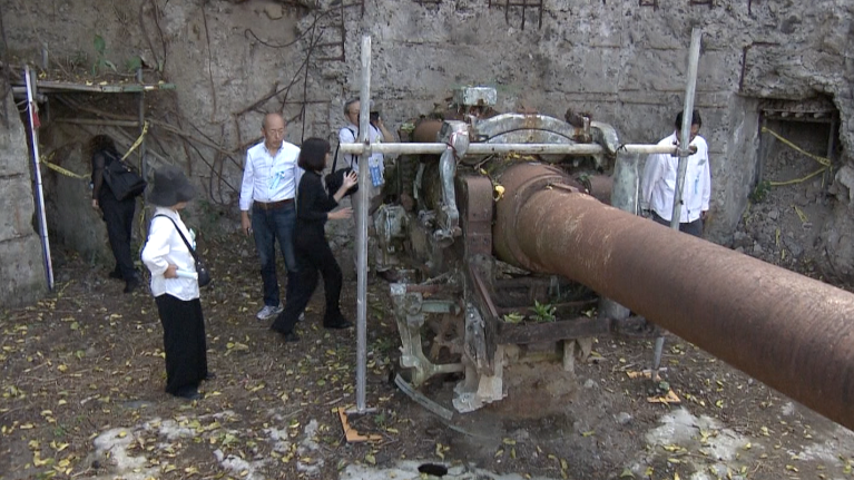 Families of Iwo Jima dead pray for loved ones