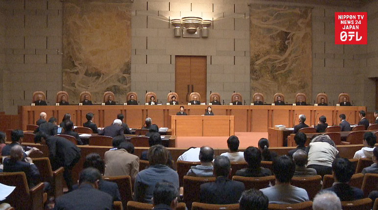 NHK fee suit opens in supreme court