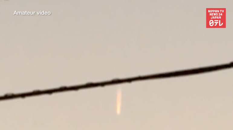 Unidentified fireball lights up social networks 