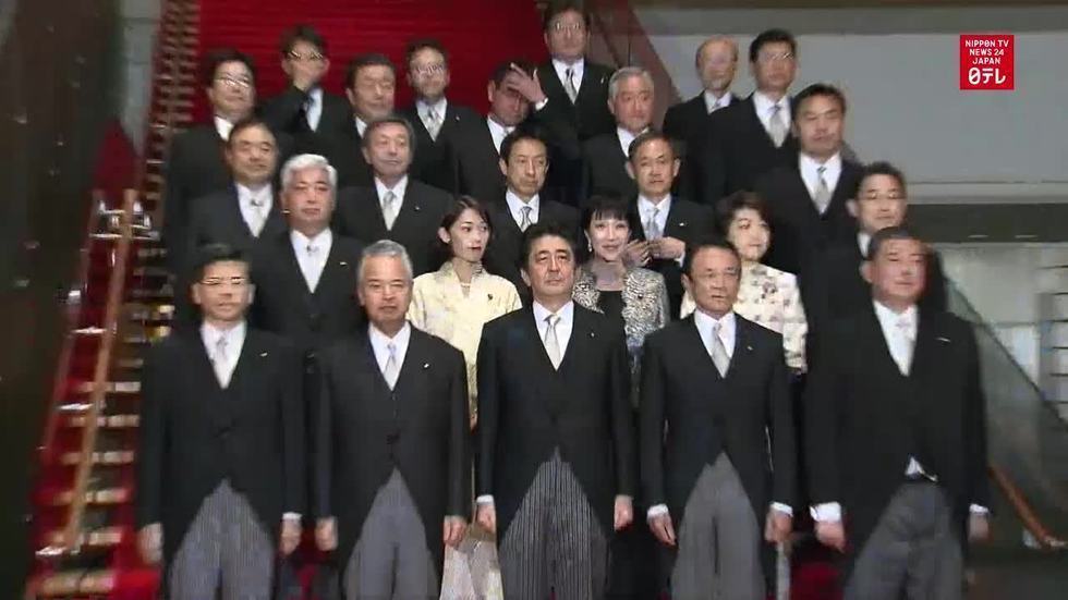 Prime Minister Abe reshuffles cabinet