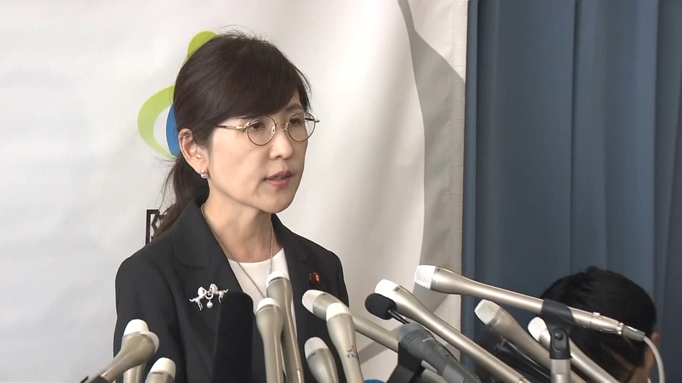 Defense Minister Inada resigns