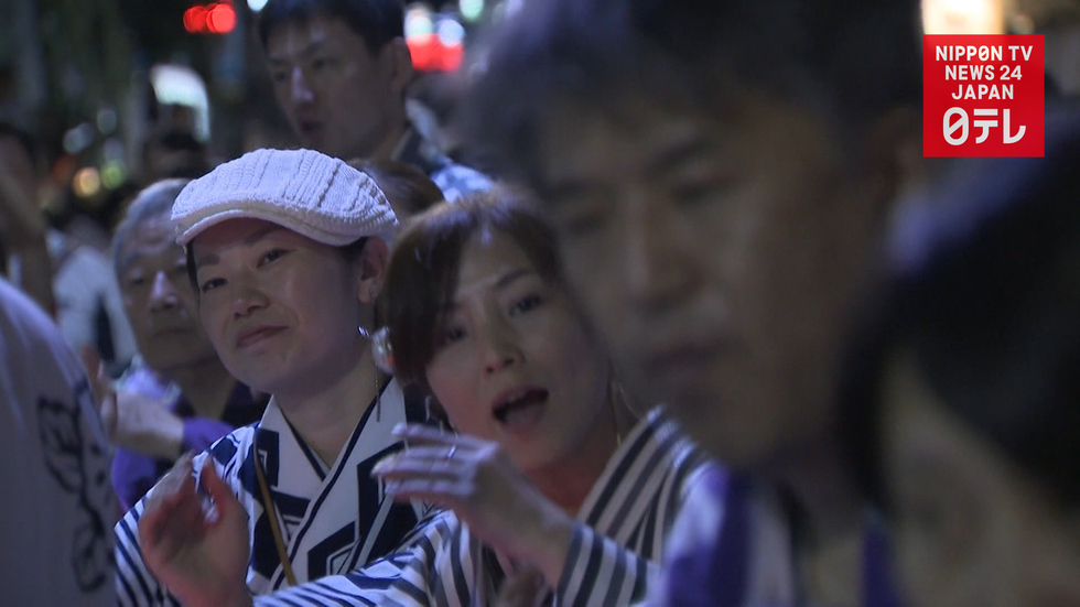 All-night dance festival honors the dead 