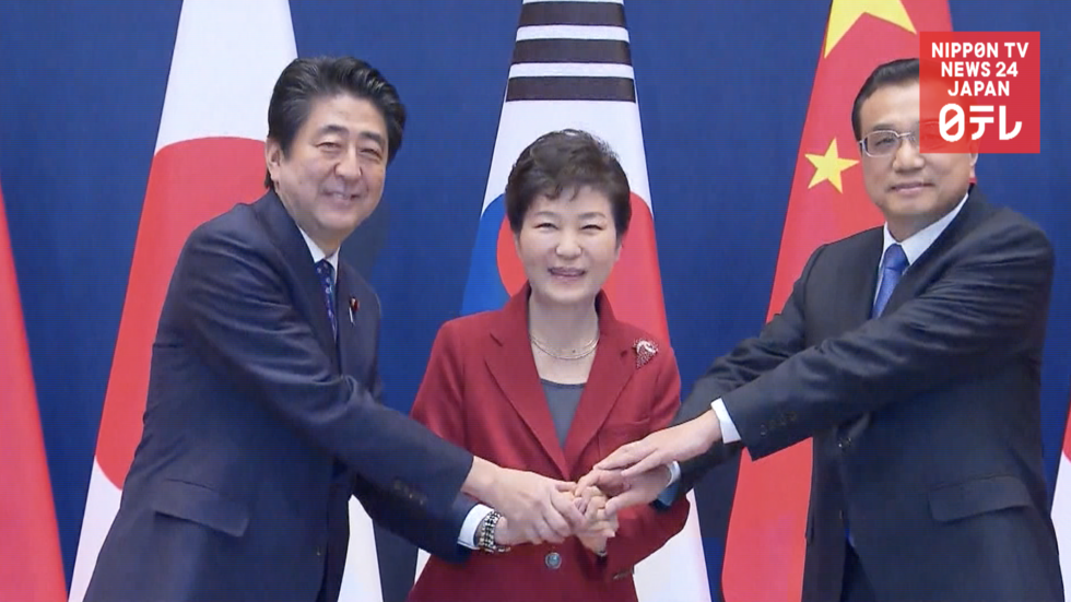 Japan, China, S.Korea summit to focus on N.Korea  