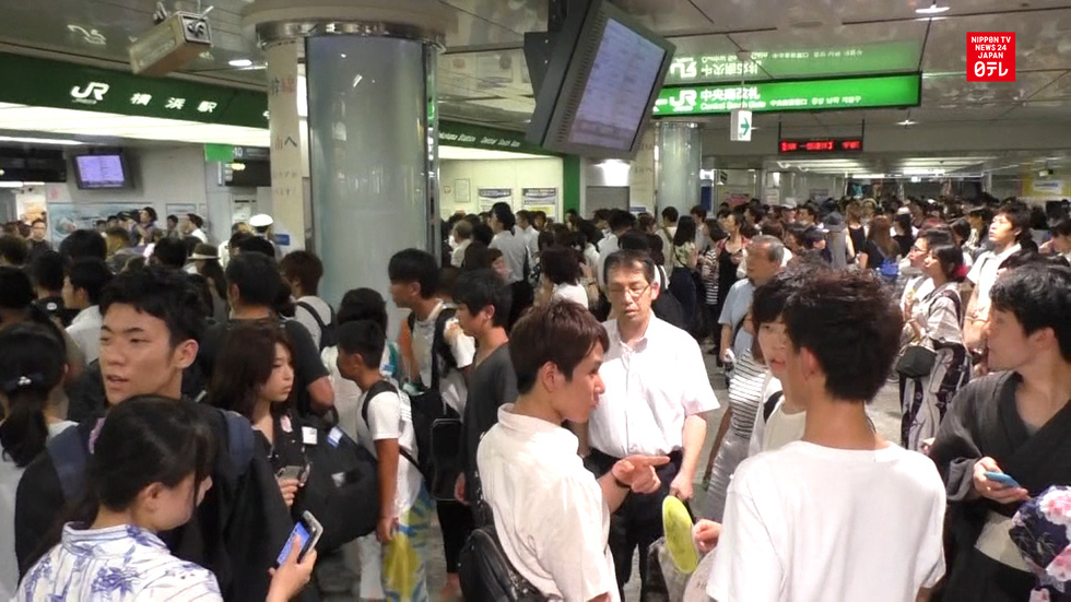 Train commuters stranded