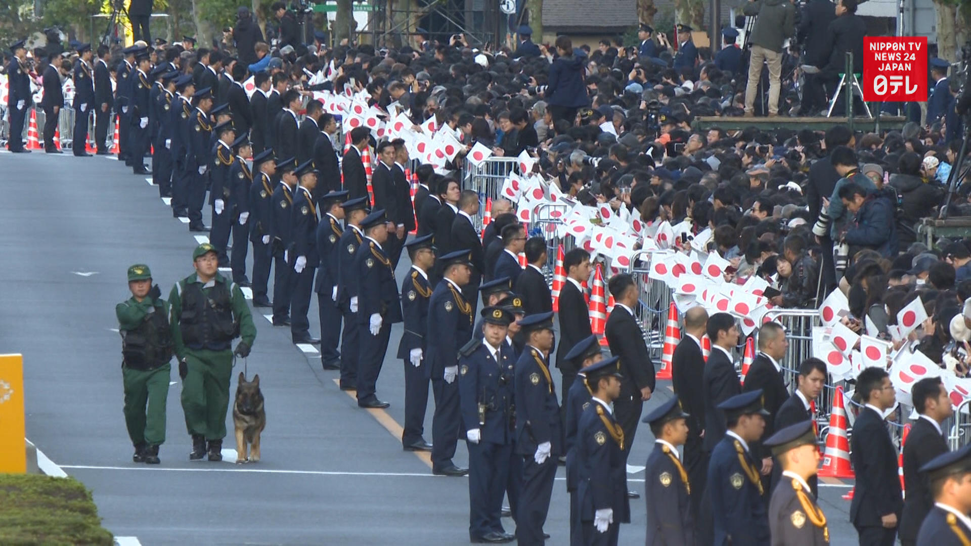 Enthronement well-wishers get memory of a lifetime