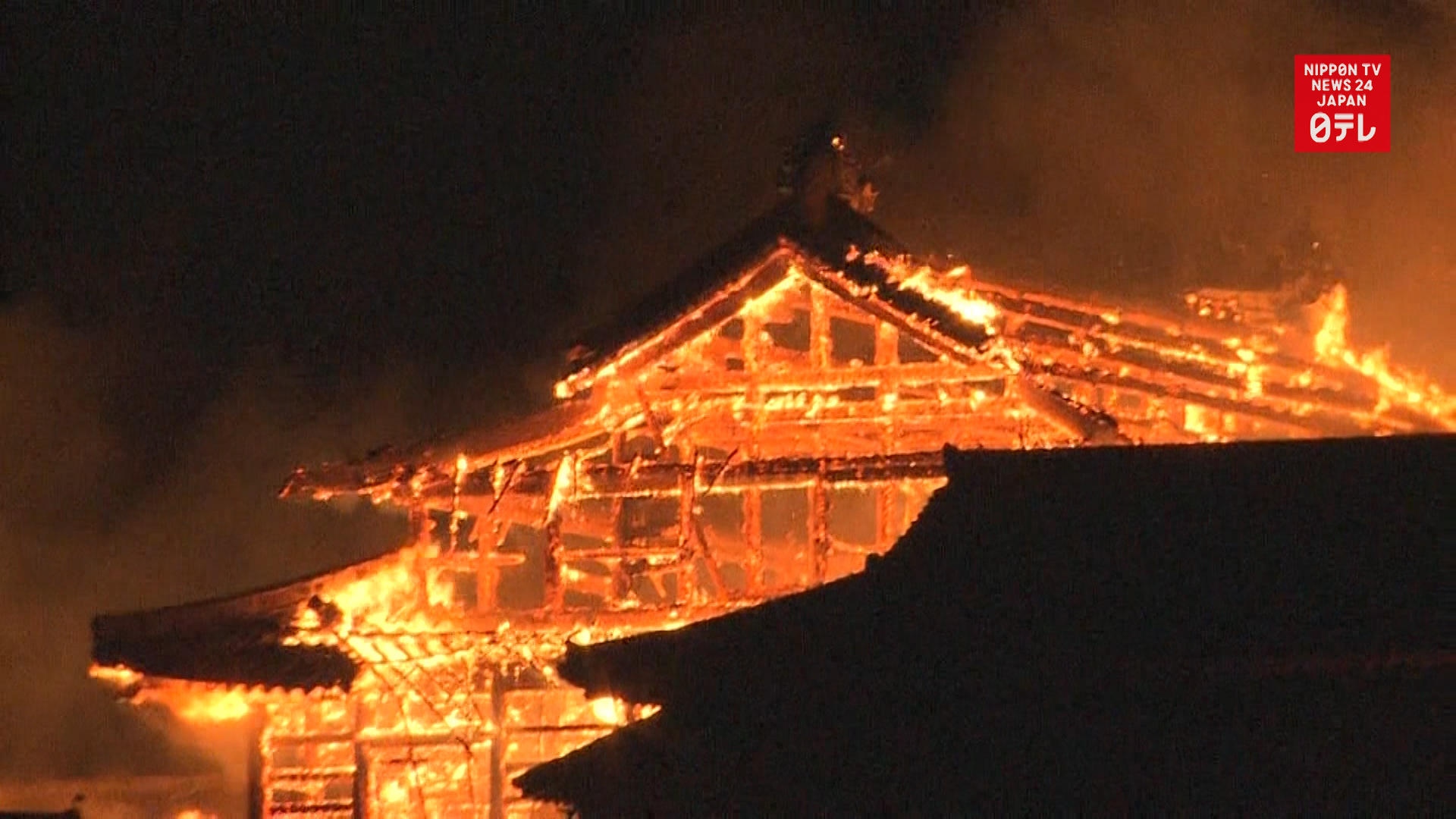 Fire destroys Okinawa's Shuri Castle