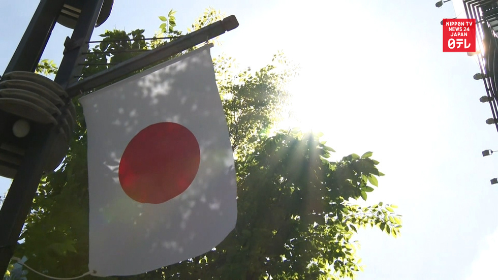  Unseasonal heat in Japan