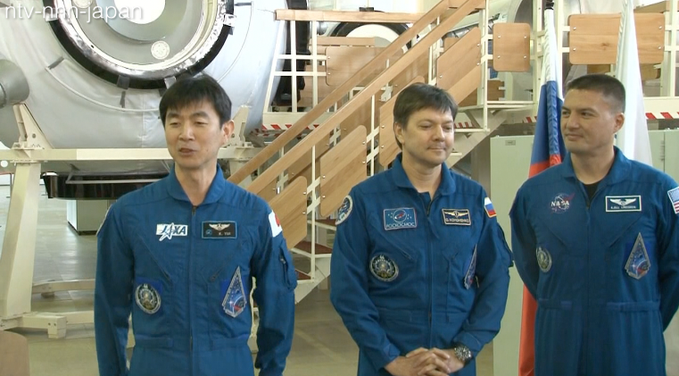 Astronauts prep for ISS