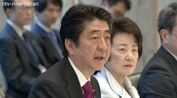 Abe meets abductees' kin