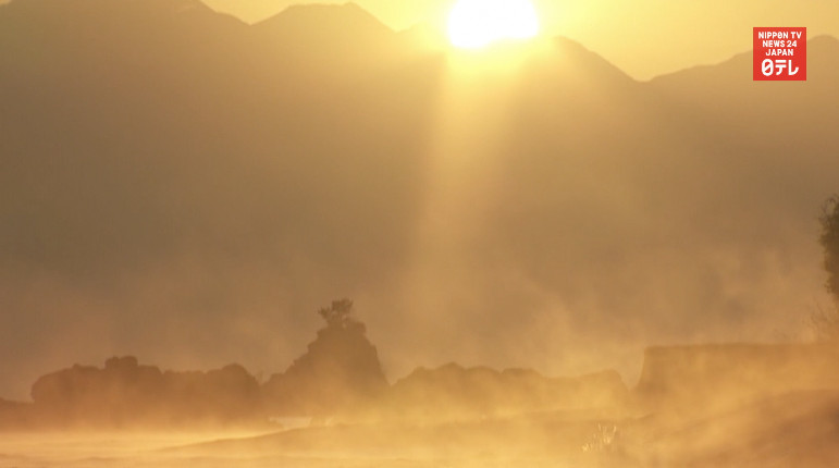 Golden sunrise casts spell in Toyama Bay