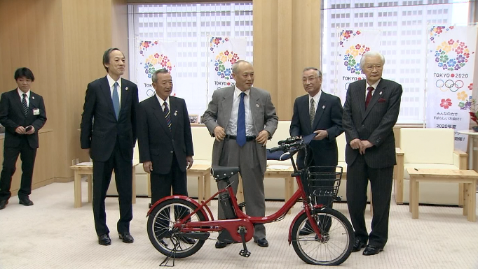 Tokyo launches bike sharing scheme