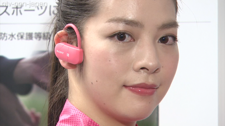 Hi-tech headphones track heart rate, offer advice