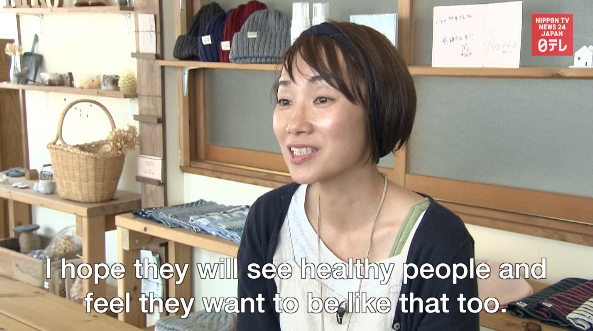 Fashionable caps for cancer patients   