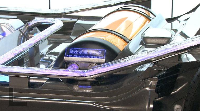 Toyota offers fuel cell patents to kick-start market