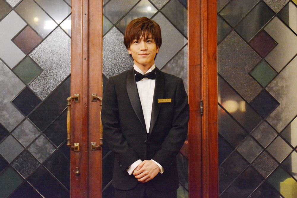 崖っぷちホテル 宇海がタキシード 正装 宇海が見上げる景色とは 崖っぷちホテル 日本テレビ