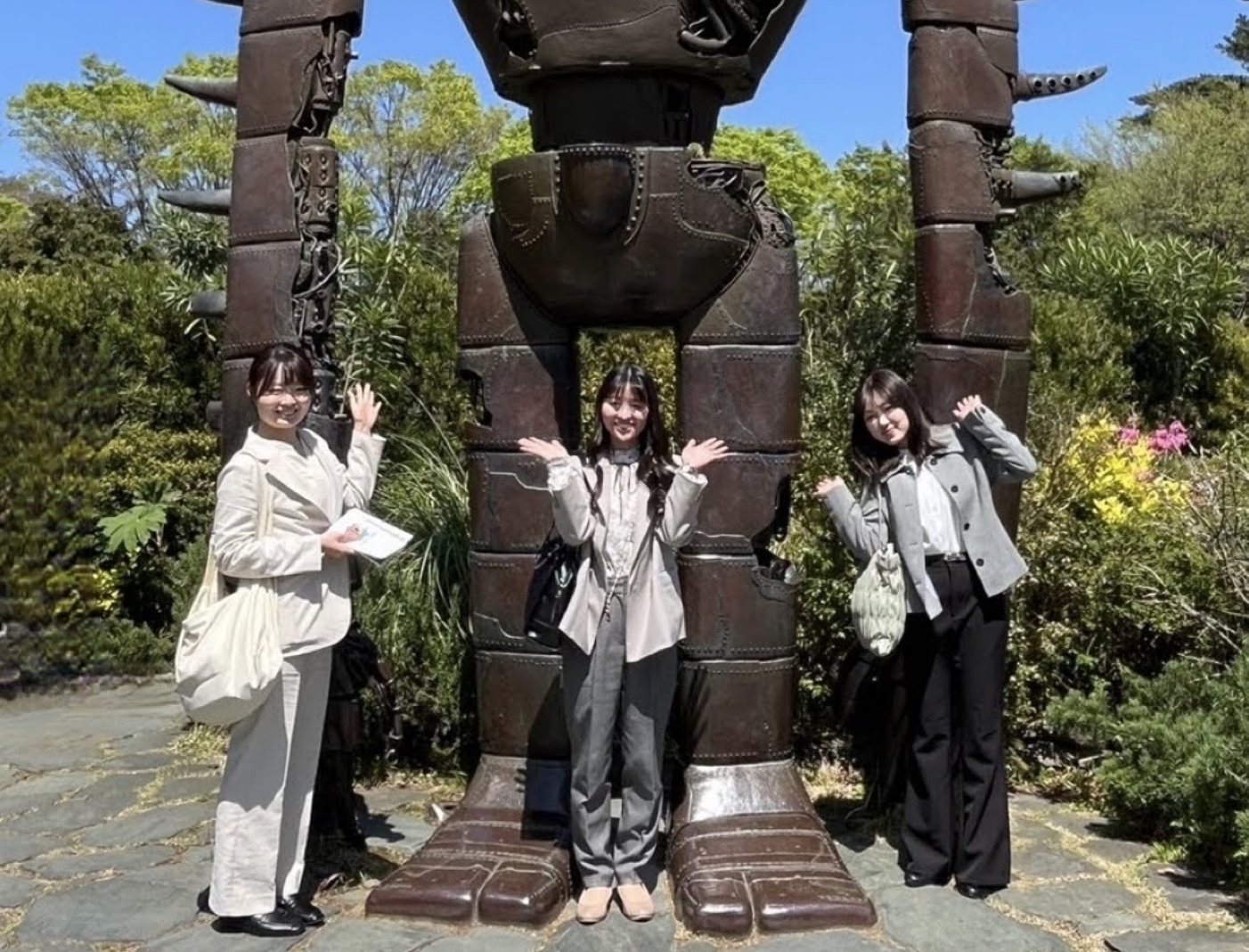 同期と一緒にジブリ美術館へ。この日も晴れています！！！