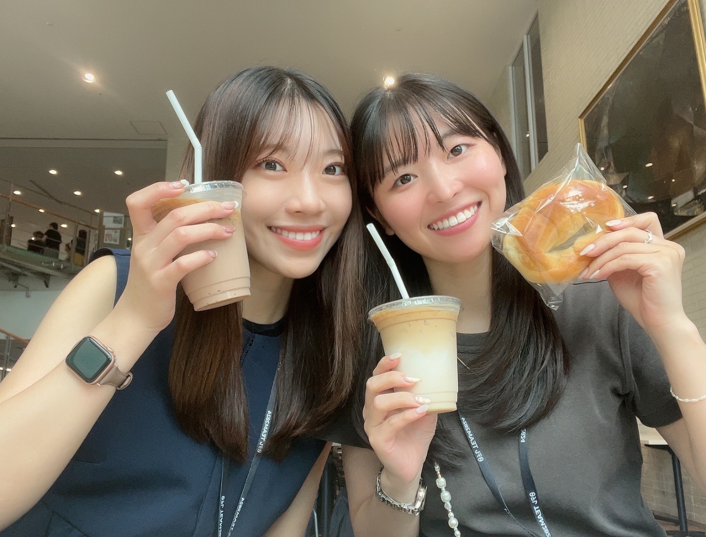 大好きな同期と大好物の塩バターパン＆カフェラテと♡＠16階カフェテリア