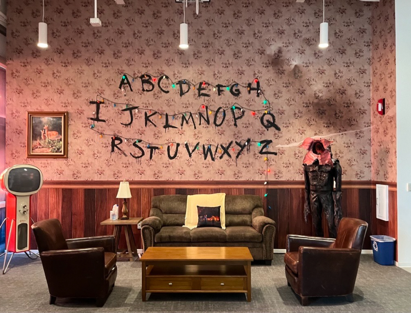 アメリカで”あの”ドラマのセットに感動！国を超えて伝播するコンテンツの魅力に痺れました。