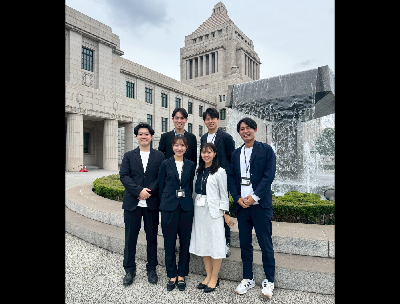 研修を共にした仲間たちとの1枚！