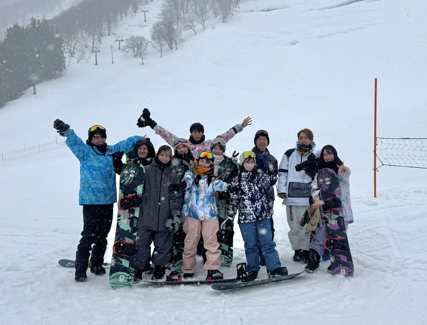 日テレの同期といったスノーボードの写真です！