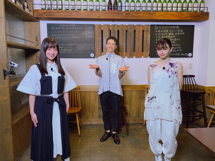 最終値下げ　SHIROMA ビスチェ　山本舞香　橋本環奈　着用 橋本環奈＆山本舞香がADさんや音声さんに変身！？ セルフロケで一流