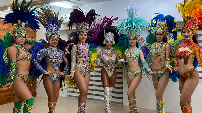 マツコを圧倒！本場カーニバルで日本人女性初のセンターを輩出した目白