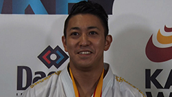 須﨑優衣選手（レスリング）・橋岡優輝選手（走り幅跳び）・喜友名諒選手（空手）