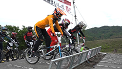 朝比奈綾香選手（ＢＭＸ）