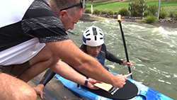 羽根田卓也選手・八木愛莉選手（カヌー）
